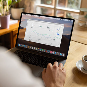 我把糖心日记的剪辑节奏学会了：自我和解瞬间顺眼（发生在楼道）